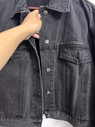 Chaqueta vaquera negra