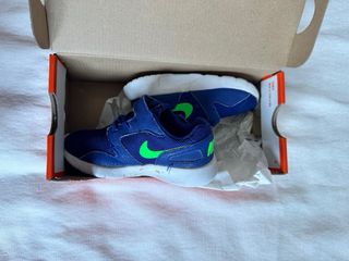 Zapatillas deportivas niño Nike Talla 27