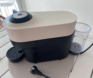 Cafetera Nespresso Vertuo Pop Blanca