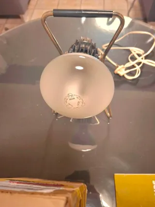 Lámpara Solar Vitamina D Antigua