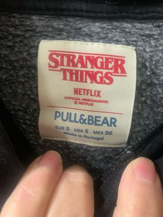 Sudadera Stranger Things 3 Negra