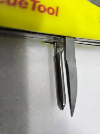 Navaja Victorinox Rescue Tool Amarilla