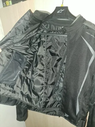 Chaqueta moto. SEVENTY DEGREES