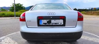 Audi A6 2.4 6 en V 165 cv