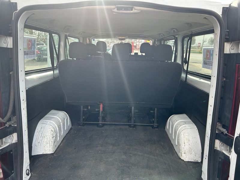 Opel Vivaro 2019, foto 8