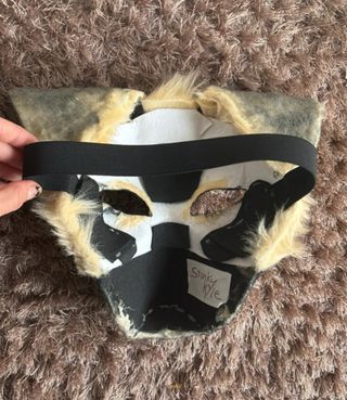 Máscara Therian Hiena hecha por Stinky Kyle