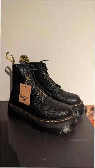 Botas Dr. Martens Talla 38 Cremallera