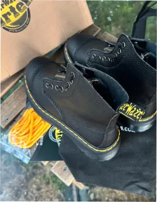 Botas Dr. Martens Talla 38 Cremallera Negra