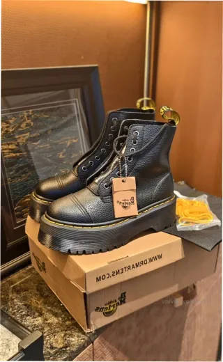 Botas Dr. Martens 39 con cremallera