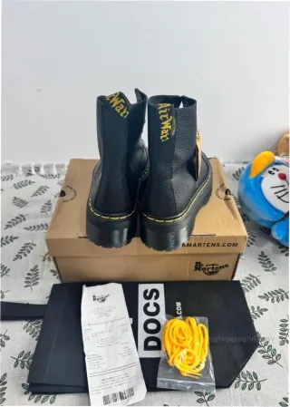 Botas Dr. Martens Talla 38 Cremallera Negra