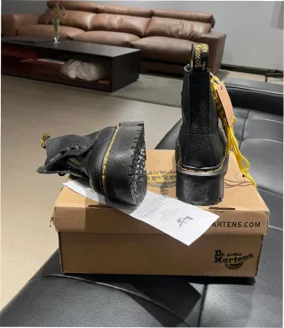 Botas Dr. Martens Talla 39