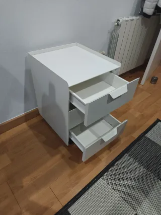 Cajonera metálica Ikea con ruedas