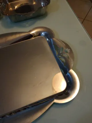 Vassoio in acciaio intarsiato manici 54x35