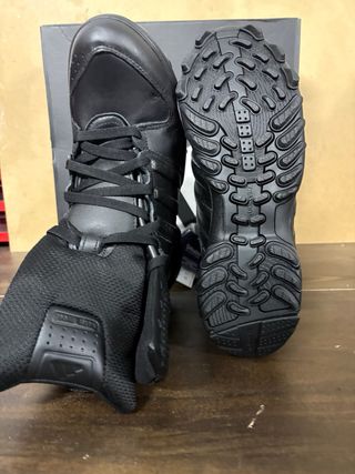 Botas talla 42 2/3 ADIDAS GSG 9.2. COD3