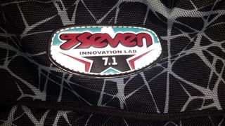 Zaini Invicta, Seven e Violetta