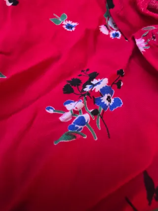 Vestido camisero estampado floral rojo