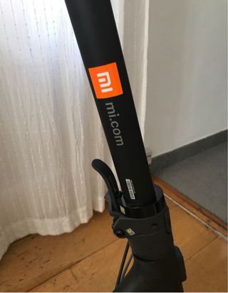 Patinete Xiaomi Mi Essential como NUEVO