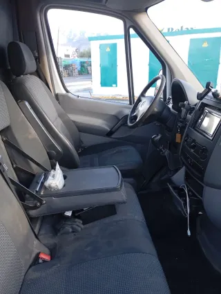 Mercedes-Benz Sprinter 2012