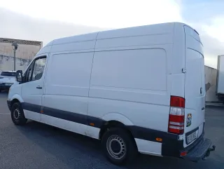 Mercedes-Benz Sprinter 2012