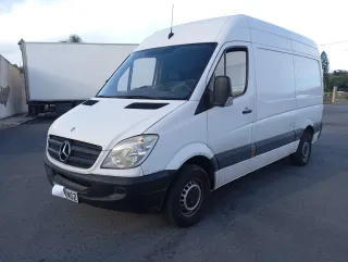 Mercedes-Benz Sprinter 2012