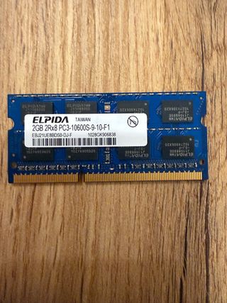 Memoria RAM Elpida 2GB PC3-10600S