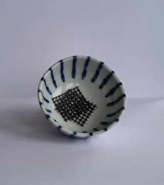 Maceta cerámica japonesa rayas azules