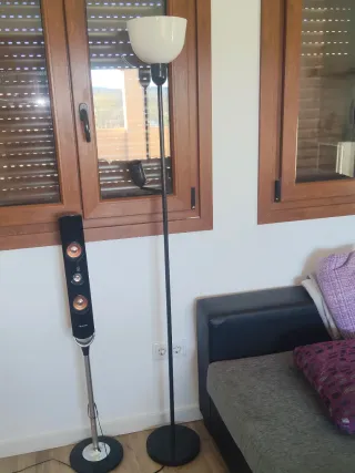 Lámpara de pie moderna