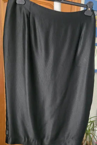 Falda Adolfo Domínguez Talla 46 Negra