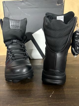 Botas talla 43 1/3 ADIDAS GSG 9.2. COD1