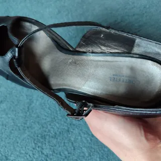 Zapatos tacón piel negros Talla 40 estilo vintage