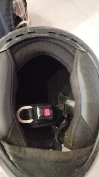 Casco de moto negro BKS