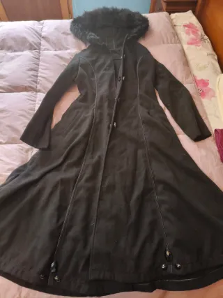 Abrigo largo negro reversible