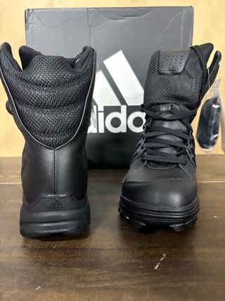 Botas talla 43 1/3 ADIDAS GSG 9.2. COD5