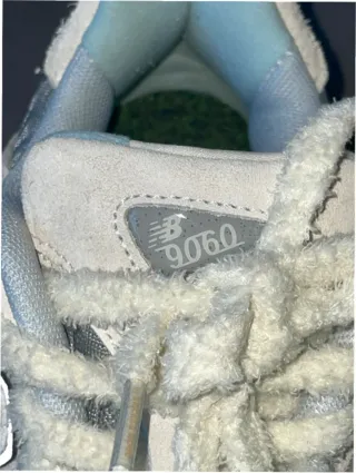 New Balance 9060 Bricks & Wood Talla 36