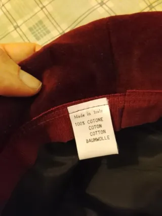 Cappello donna velluto rosso