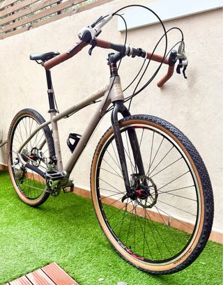 COMMENÇAL SUPERNORMAL. Gravel