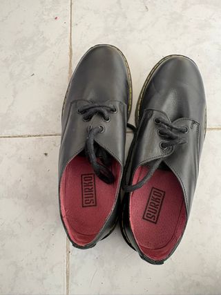 Dr. Martens Talla 38 Mujer