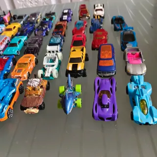 Coche Hot Wheels - Lote de más de 45coches