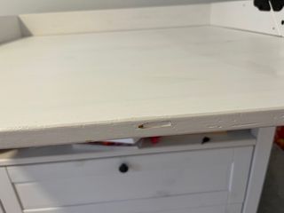 Comoda con cambiador blanco