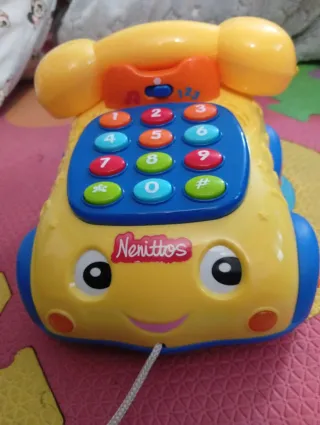 Teléfono de juguete Nenittos