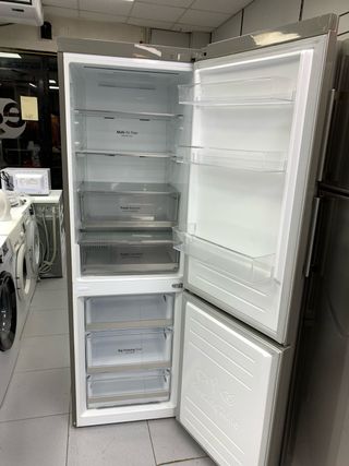 Nevera Combi LG 1.90m con garantia