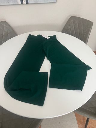 Pantalón punto Mango Talla S Verde
