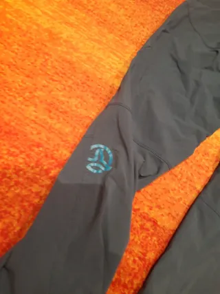 Pantalón Ternua Talla L Mujer