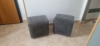 2 Pufs Taburetes Grises