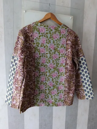 Chaqueta Zara floral multicolor talla única