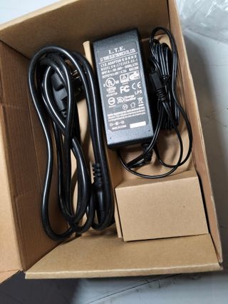 TRENDnet TPE-S50 Switch PoE+ 6 Puertos Fast Ethernet