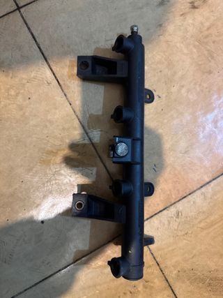 Rampa Inyectores Saxo 1.4/1.6 8v