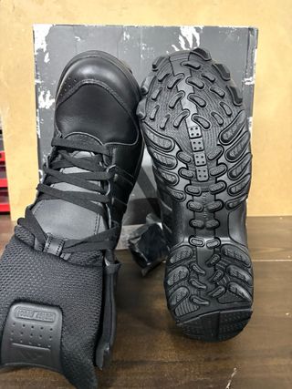 Botas talla 44 ADIDAS GSG 9.2. COD6