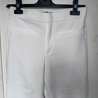 Pantalón Zara
