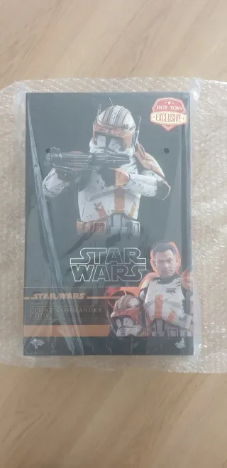 Hot Toys MMS796 Comandante Cody Star Wars